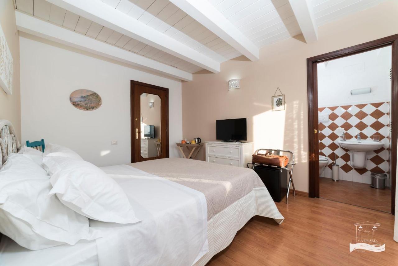 Palazzo Carrano Vietri Sul Mare Bed & Breakfast ภายนอก รูปภาพ