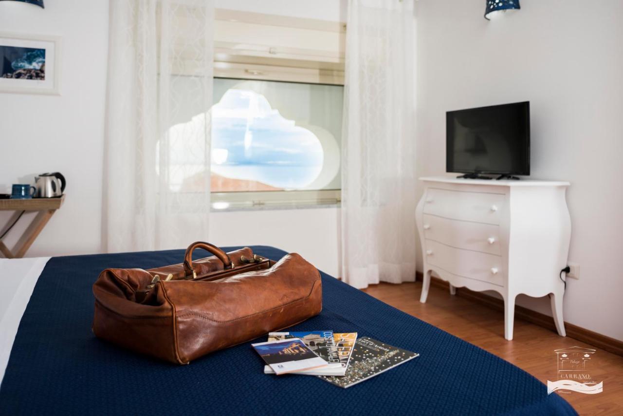 Palazzo Carrano Vietri Sul Mare Bed & Breakfast ภายนอก รูปภาพ