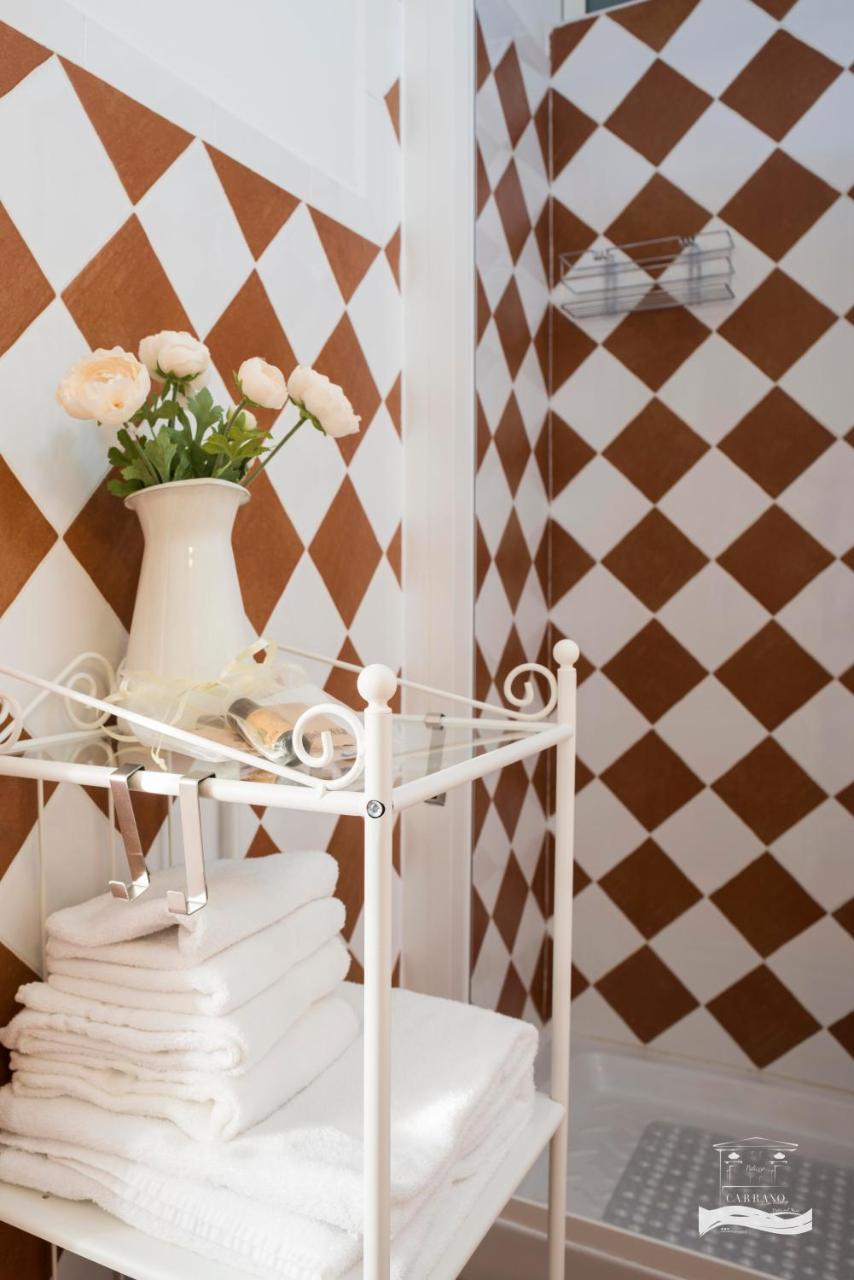 Palazzo Carrano Vietri Sul Mare Bed & Breakfast ภายนอก รูปภาพ