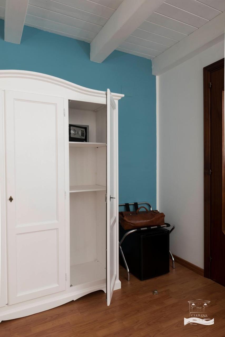 Palazzo Carrano Vietri Sul Mare Bed & Breakfast ภายนอก รูปภาพ